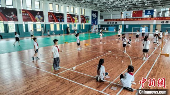 “羽冠摇篮”湖北沙市：探索全民健身新路径