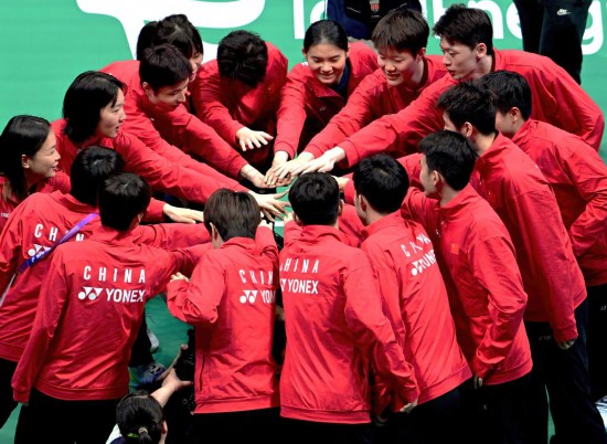 苏迪曼杯：中国队战胜马来西亚队晋级四强